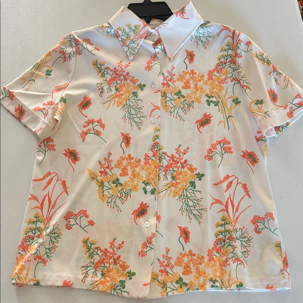 Vintage floral Button-Up Shirt size 40